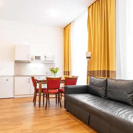 Apartament Park *