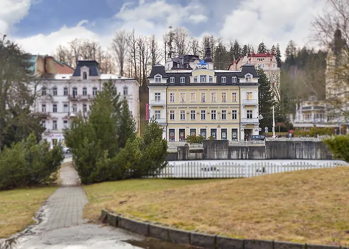 Park Apartment